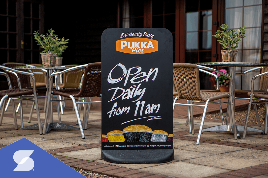 The Best Materials for Weatherproof Outdoor Signs - Signwaves